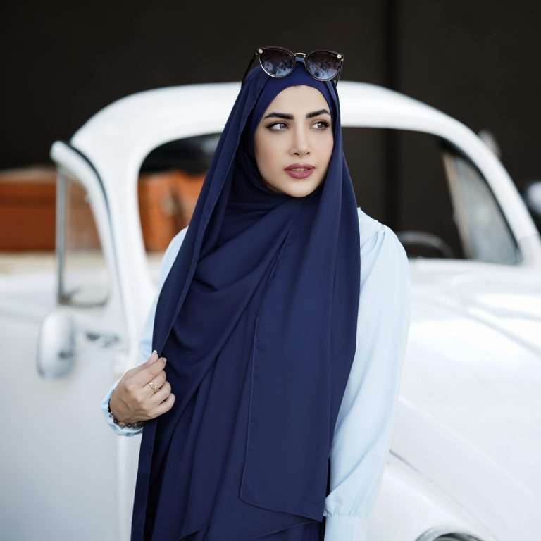 Easy-to-Wear Hooded Scarves.