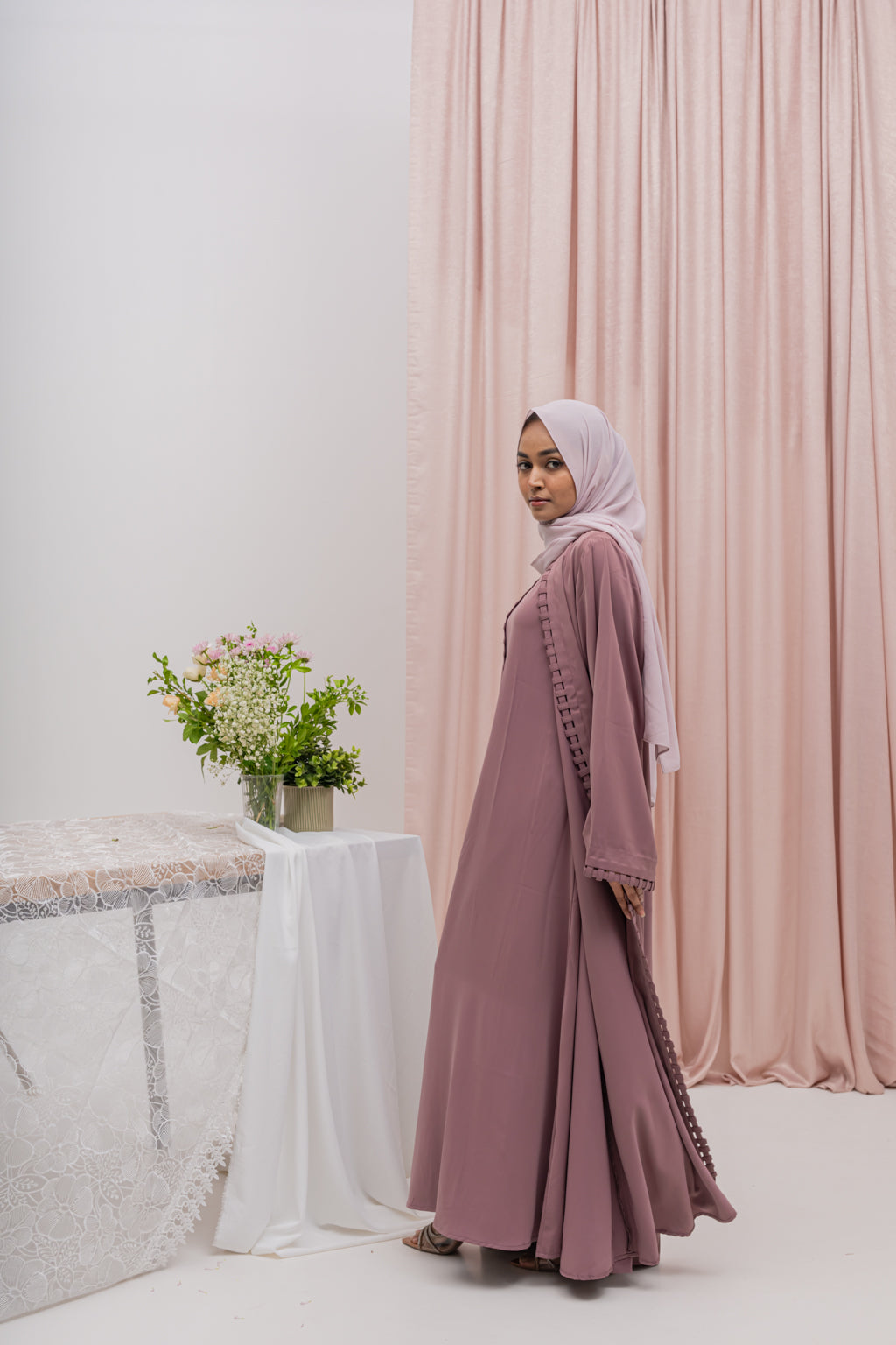 Turkish Najwa Two-Piece Abaya - Mauve