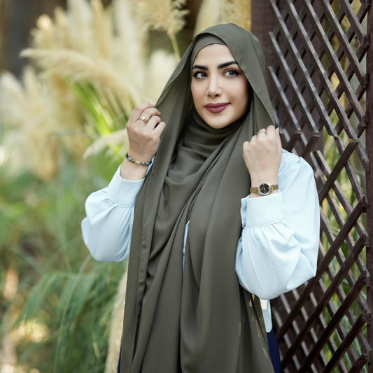 Easy-to-Wear Hooded Scarves.