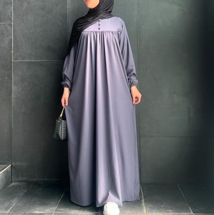 *Flowy Maxi Abaya*