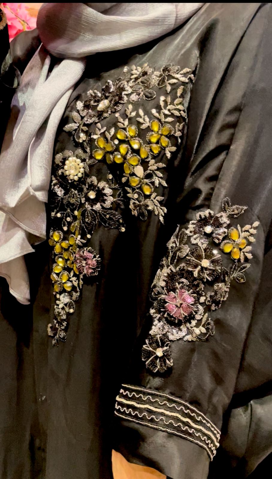 Classic Floral Abaya