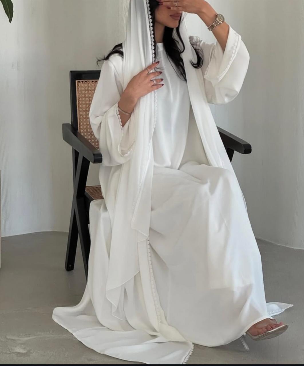 Best Lightweight Abaya for Umrah & Travel”