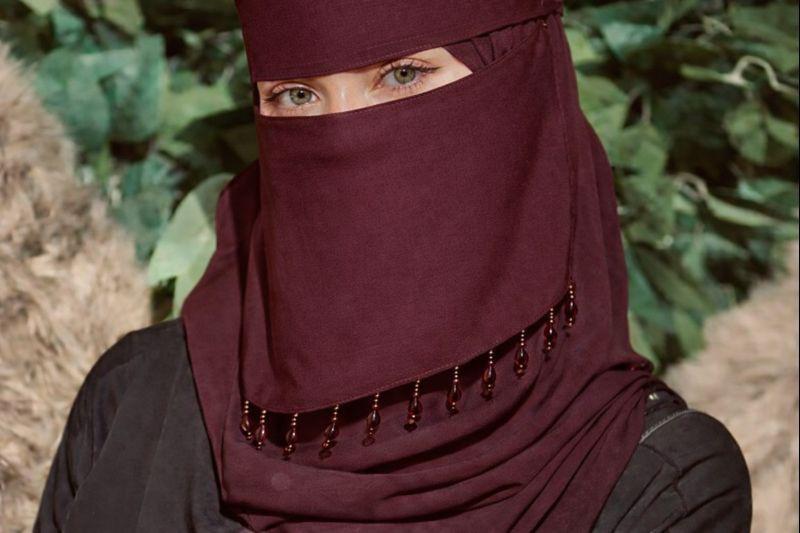 Half Square Shape Naqab with Lace